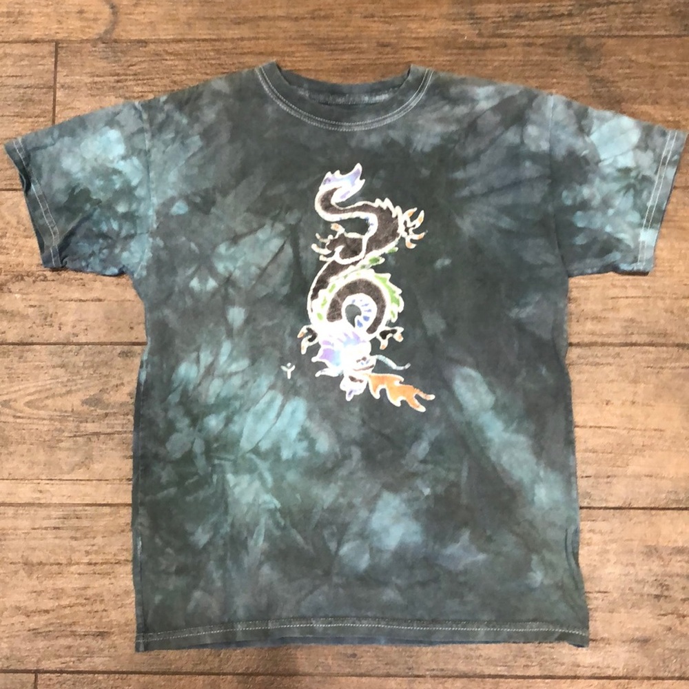 Hawaiian Dragon/Lighting Bolt Tie-Die- M (8/9)